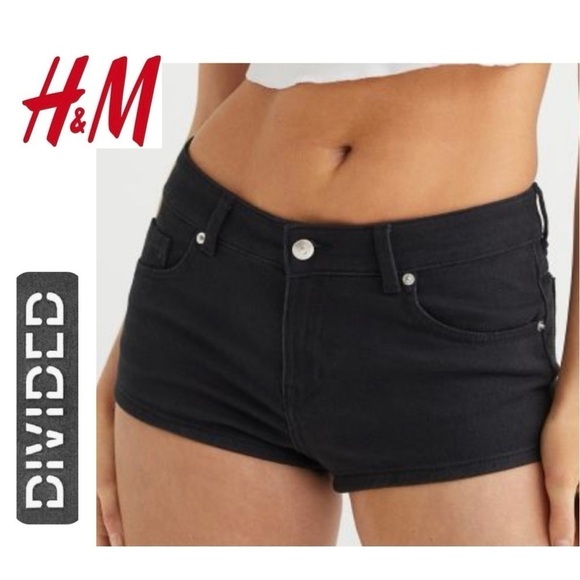 H&M DIVIDED Black Wash Denim 1.5" inseam Jean Shorts Low Waist 5-Pocket Women 12 - Picture 1 of 14